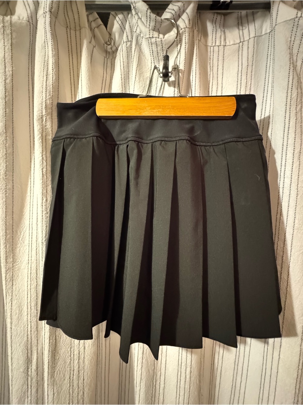 Women's Black Pleated Active Skirt - Oldnavy Active